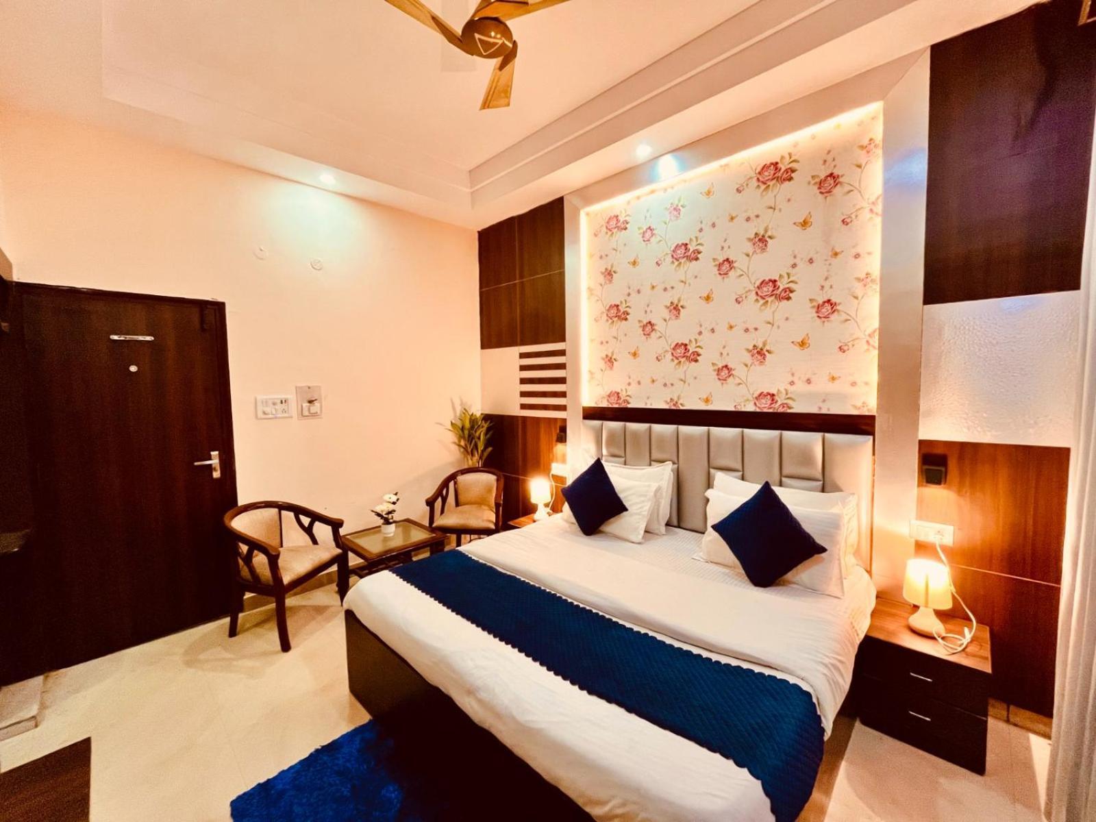 Hotel Ramawati Near Ganga Ghat Haridwār Zewnętrze zdjęcie